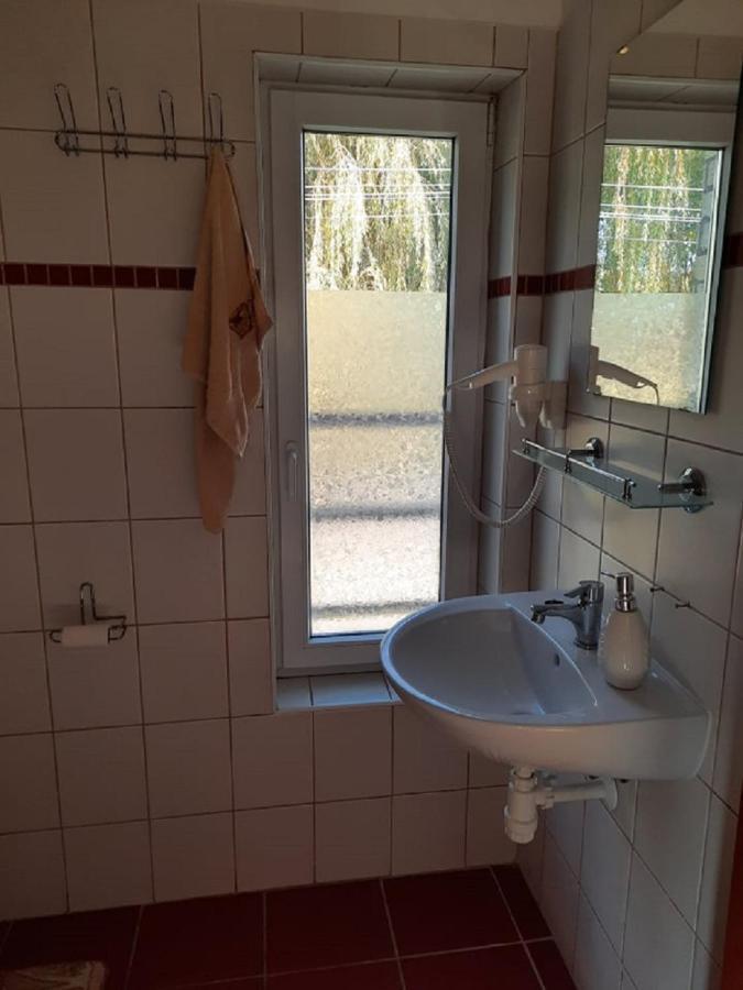 Ponty-Poronty Vendeghaz Otel Nagybaracska Dış mekan fotoğraf