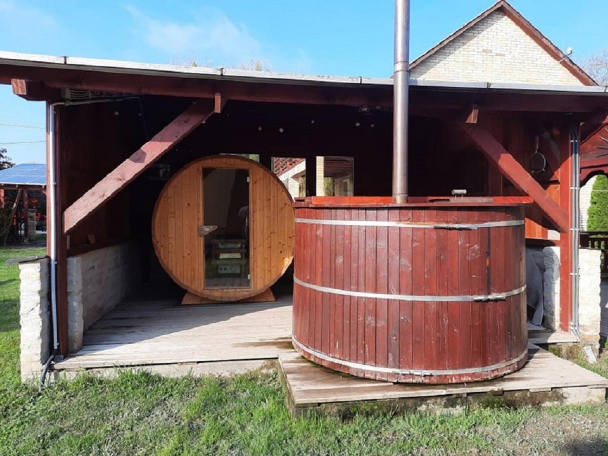 Ponty-Poronty Vendeghaz Otel Nagybaracska Dış mekan fotoğraf