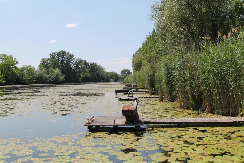 Ponty-Poronty Vendeghaz Otel Nagybaracska Dış mekan fotoğraf